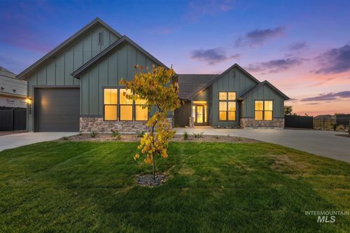 tahoma-bonus-7689 W Flathead Lake St, Eagle, ID, 83616-7785 | Card Image
