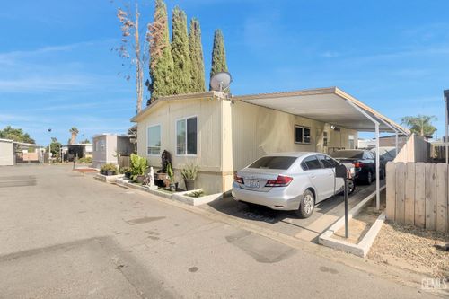 112 Cedarwood Ln, Bakersfield, CA, 93308-4629 | Card Image