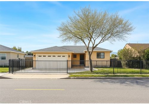 10946 Michael Hunt Dr, South El Monte, CA, 91733-3426 | Card Image