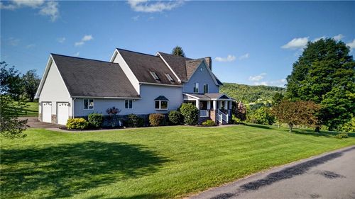 817 May Hill Rd, Ridgebury Twp, PA, 16915 | Card Image