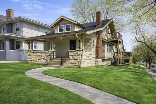 347 Lawn Ave, Kansas City, MO, 64124-2113 | Card Image