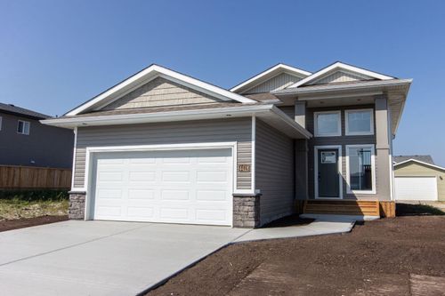 {{alt}} | Card Image