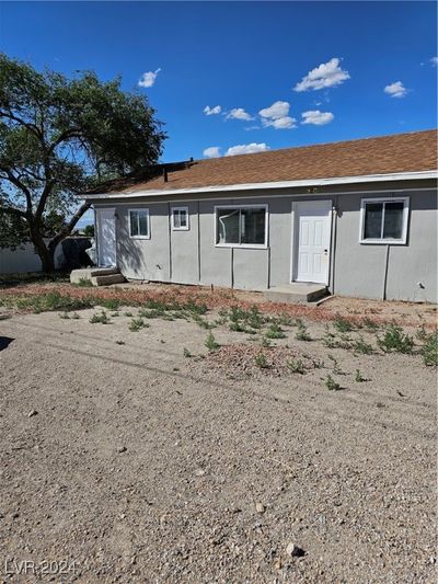 310 Arizona Street, House other with 4 bedrooms, 2 bathrooms and null parking in Tonopah NV | Image 2