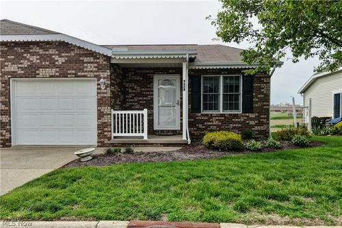 960B Mcdonald Dr Ne, Sugarcreek, OH, 44681 | Card Image