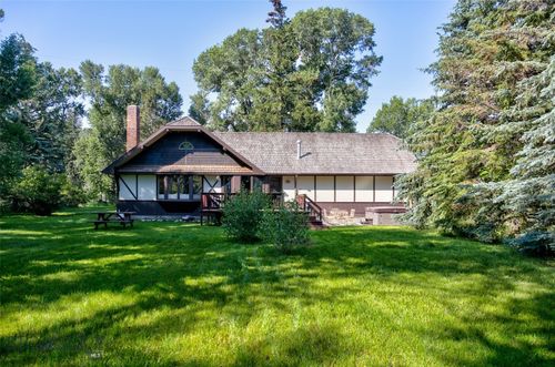 16 9th Street Island Dr, Livingston, MT, 59047-3801 | Card Image