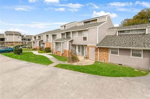 na-247 Avant Garde Circle, Kenner, LA, 70065 | Card Image