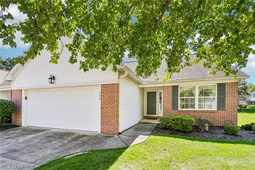 408 W Reserve Dr, Cuyahoga Falls, OH, 44223-3785 | Card Image