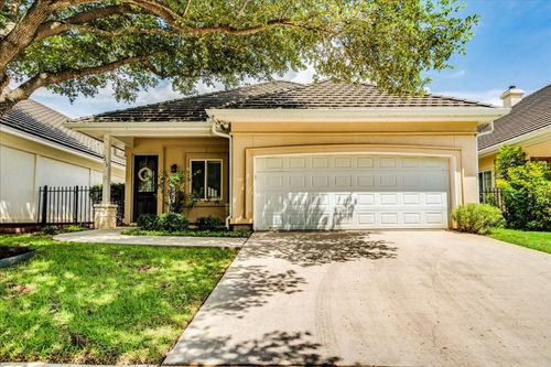 2213 Garden Ct, San Marcos, TX, 78666-4943 | Card Image