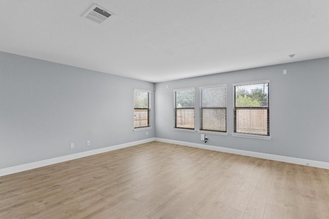 2003 Ashberry Trl, House other with 4 bedrooms, 3 bathrooms and 4 parking in Georgetown TX | Image 7