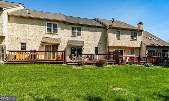 1203 Pointe Ct, Townhouse with 2 bedrooms, 2 bathrooms and null parking in CHESTER SPRINGS PA | Image 31
