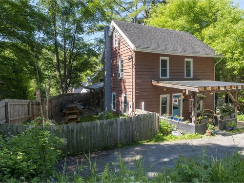 205 Main St, Montpelier, VT, 05602-2433 | Card Image