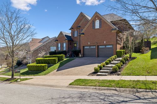 108 Broadwell Cir, Franklin, TN, 37067-1635 | Card Image