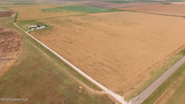 2647 N Highway 788, House other with 3 bedrooms, 2 bathrooms and null parking in Plainview TX | Image 5