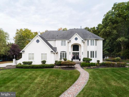 135 Preakness Dr, MULLICA HILL, NJ, 08062-3607 | Card Image