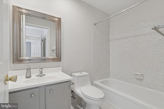 9 - 9 Old Forge Xing, Townhouse with 2 bedrooms, 3 bathrooms and null parking in DEVON PA | Image 13