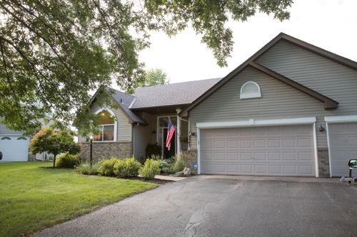 18543 Explorer Way, Farmington, MN, 55024-7053 | Card Image