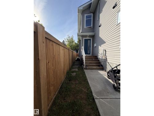 11442 82 St Nw, Edmonton, AB, T5B2V4 | Card Image
