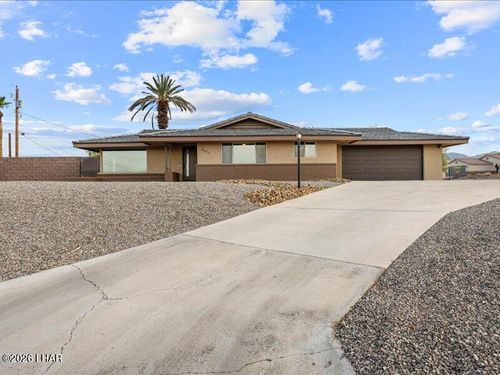 2597 Tradewind Dr, Lake Havasu City, AZ, 86403-5916 | Card Image