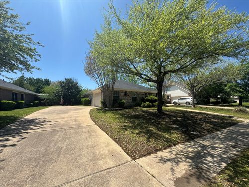 132 Yosemite Ln, Terrell, TX, 75160-6128 | Card Image