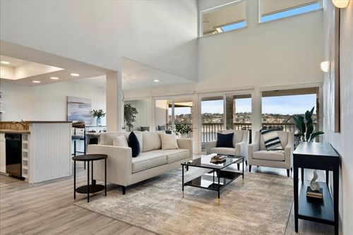 18231 Lakepoint Cv, Lago Vista, TX, 78645-8712 | Card Image