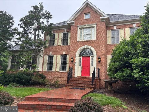 1066 Northfalls Ct, Great Falls, VA, 22066-1551 | Card Image
