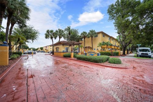 apt-202-8240 Sw 149th Ct, Miami, FL, 33193-3102 | Card Image