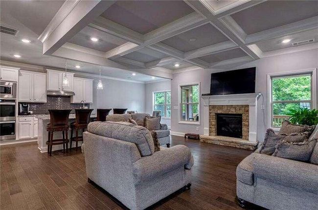7059 Lancaster Xing, House other with 4 bedrooms, 3 bathrooms and 3 parking in Flowery Branch GA | Image 11