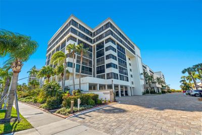 409 - 1102 Benjamin Franklin Drive, Condo with 1 bedrooms, 1 bathrooms and null parking in Sarasota FL | Image 2