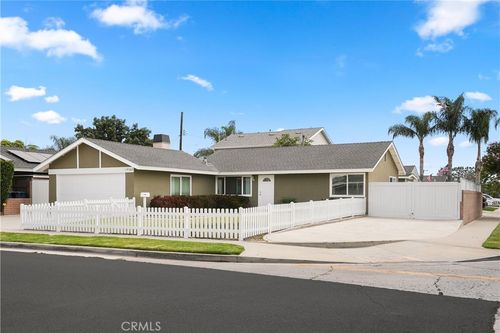 19562 Windward Ln, Huntington Beach, CA, 92646 | Card Image