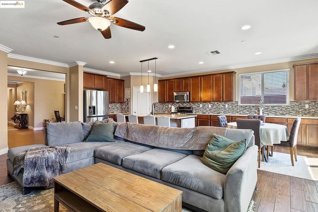 1525 Sycamore Dr, House other with 4 bedrooms, 2 bathrooms and 2 parking in Oakley CA | Image 25