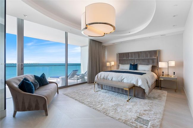 UNIT-1001 - 10203 Collins Ave, Condo with 3 bedrooms, 5 bathrooms and null parking in Bal Harbour FL | Image 17