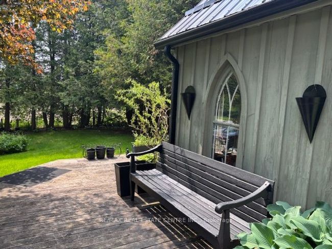 286399 10 Sideroad, House other with 4 bedrooms, 2 bathrooms and 4 parking in Mono ON | Image 4