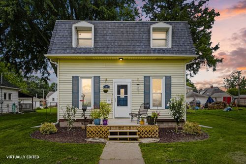 409 9th St, De Witt, IA, 52742-1440 | Card Image