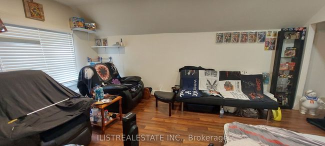 222 Athol St E, House other with 5 bedrooms, 3 bathrooms and 6 parking in Oshawa ON | Image 13