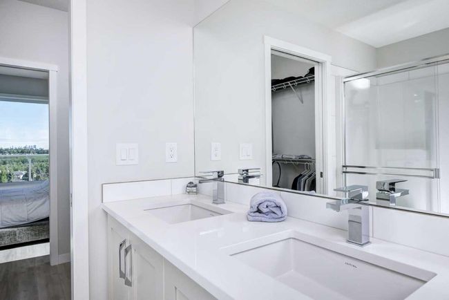 501 - 71 Shawnee Common Sw, Condo with 2 bedrooms, 2 bathrooms and 2 parking in Calgary AB | Image 25