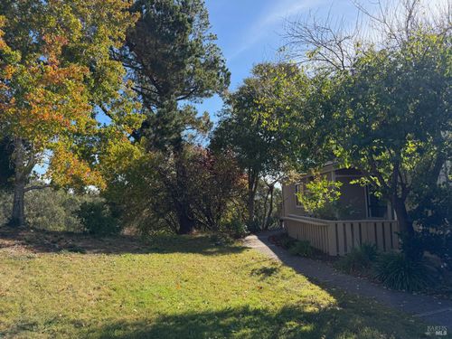 24 Brooke Cir, Mill Valley, CA, 94941-4609 | Card Image