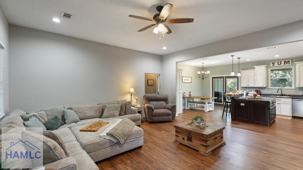 Residential in Jesup 4