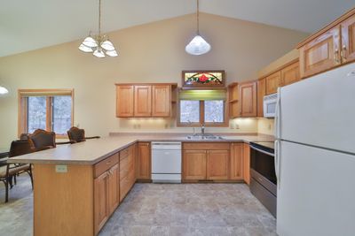 30 - 5209 Crossroads, Townhouse with 3 bedrooms, 2 bathrooms and null parking in Nisswa MN | Image 3