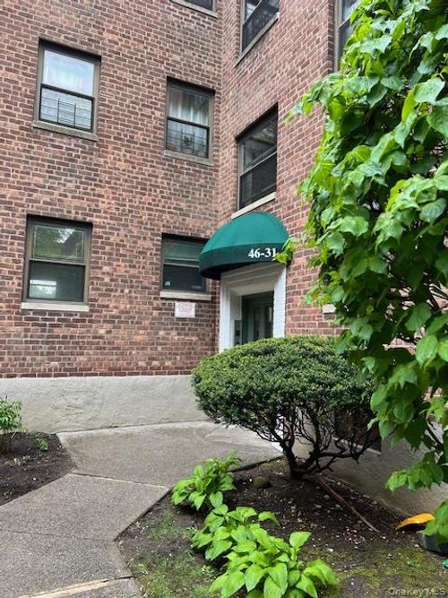 2c-46-31 215th Pl, Bayside, NY, 11361-3485 | Card Image