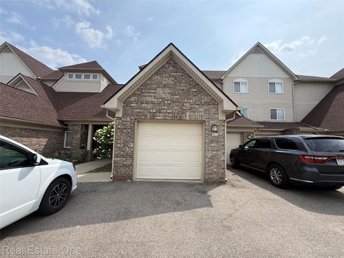 862 Brandon Ave, Pontiac, MI, 48340-1381 | Card Image