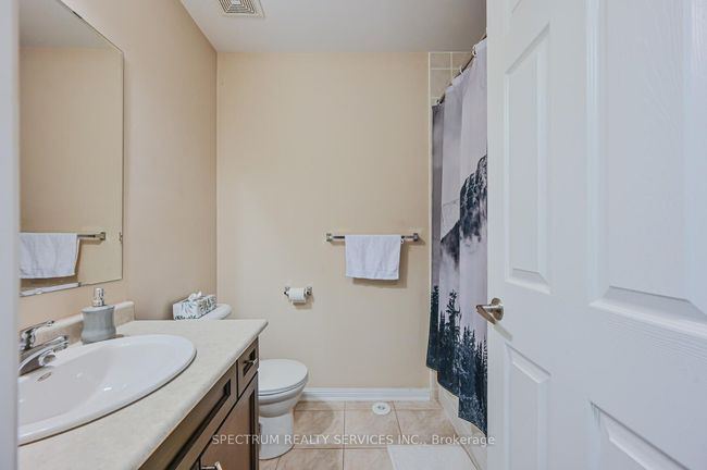 876 Jempson Path, House attached with 4 bedrooms, 3 bathrooms and 1 parking in Milton ON | Image 44