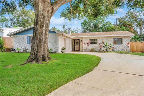 8253 137th Lane, Seminole, FL, 33776 | Card Image