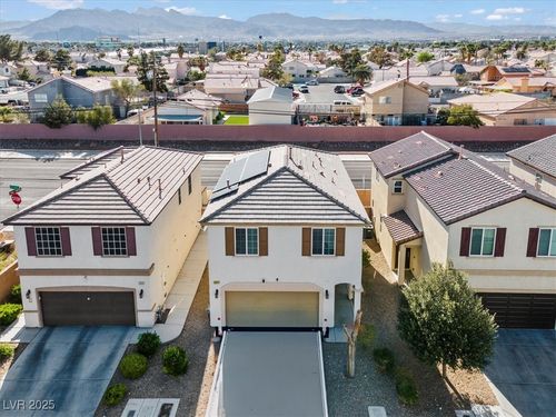 5667 Foxglove Field St, Las Vegas, NV, 89130-1601 | Card Image