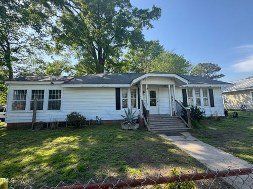 212 S 6th St, Smithfield, NC, 27577-4536 | Card Image