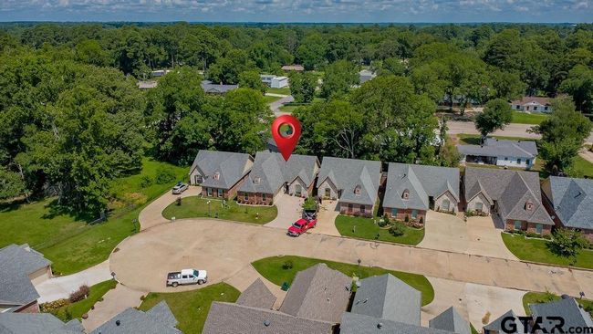 1216 Cobblestone Ct, House other with 3 bedrooms, 2 bathrooms and null parking in Carthage TX | Image 35
