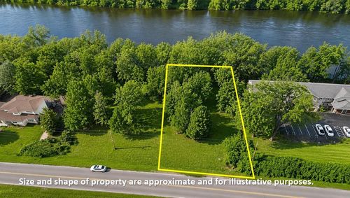 Lot 9 Hillside Dr, Wisconsin Dells, WI, 53965 | Card Image