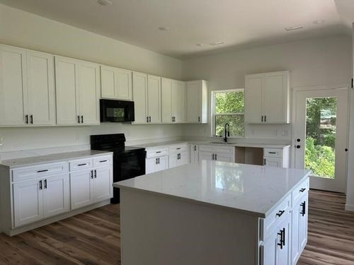 106 E Miller, Whitewright, TX, 75491-2202 | Card Image