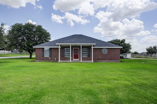 365 Country Ln, Haslet, TX, 76052-4317 | Card Image