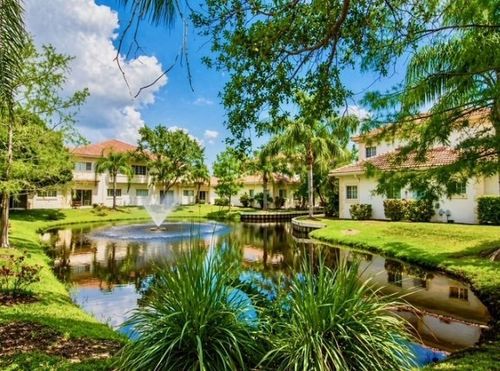 apt-201-504 7th Sq, Vero Beach, FL, 32962-1643 | Card Image