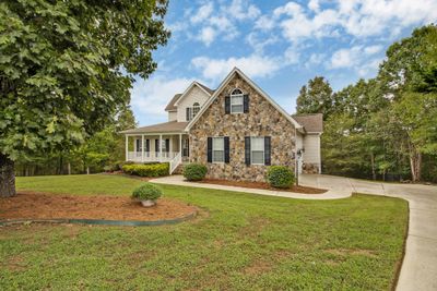 199 Channel Pointe Drive, Home with 3 bedrooms, 3 bathrooms and 2 parking in Dayton TN | Image 3